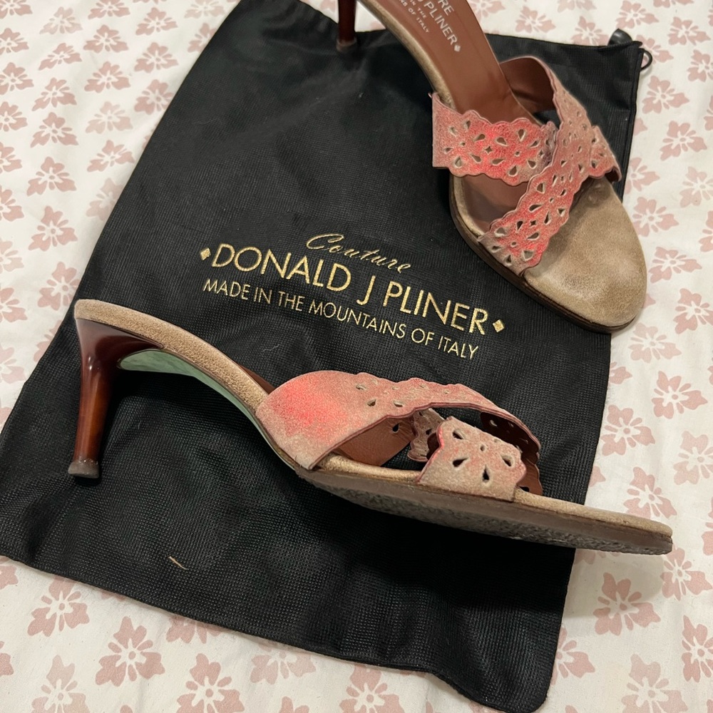 Shoes - Picture 2 of 5